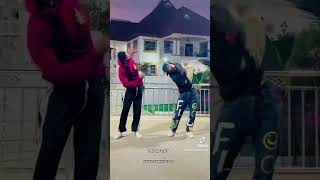 Quick one with ma geese 😜😜🔥🔥🥳🥳🔥👌🥶🥶 #dance #viral #fupシ #fypシ゚viral @incrediblenike1