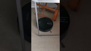 Slow n Light robot vacuum cleaning #robot #robotvacuums #Shorts