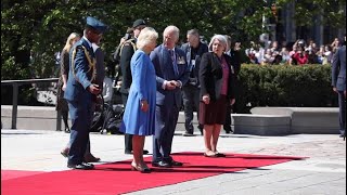 RAW: HRH Prince Charles lays a wreath at National War Memorial