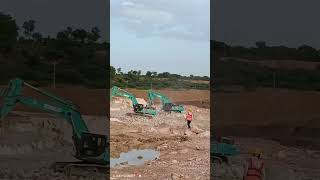 ईस माइंस में काम चाहिए संपर्क करें #operator #breaker and #bucket Full #video Shiva Dozer mechanic 🧰