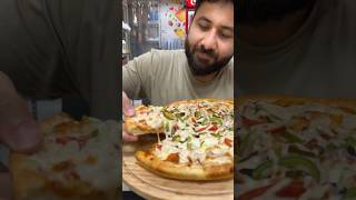 Pakistan Jase Pizza Dubai May Khana Hai TU A Jaye Mirchi plus Restaurant in Dubai 🤤 #subscribe