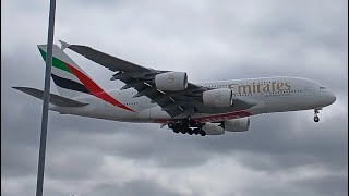 Emirites A380 on finals to Heathrow