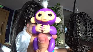 Обезьянка FINGERLINGS оригинал и аналог из аппарата.