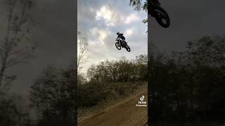 Dirtbike flying