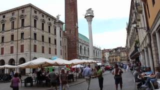 Street musicians in Vicenza