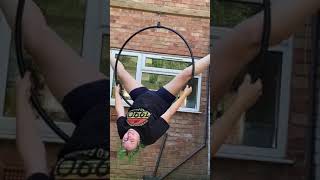 Aerial hoop | star on the bar