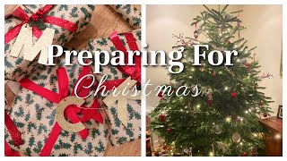 PREPARING FOR CHRISTMAS vlog | Tree decor, Christmas market and NEW IN Anthropologie 🎁🎄