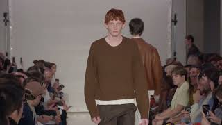 NEIL BARRETT Desfile Primavera-Verano 2025 en Milán #MFW