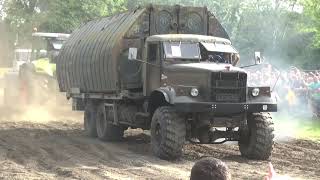 KRAZ 255 vs CLAAS TRACTOR