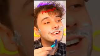 WilburSoot Shaving On Stream!?? BLEEDING?