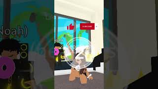 HE BROKE UP WITH HER THEN THIS HAPPENED...😱🤯😂💔 #roblox #robloxshorts #adoptme #viral