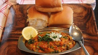 Pav Bhaji Recipe | Indian Street Food| Indian Chat Recipe Pav Bhaji | பாவ் பாஜி சாட் - Ungal Kitchen