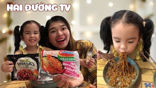 Được mẹ nấu Mì Tương Đen và cái kết hài hước 😬| Hải Đường TV