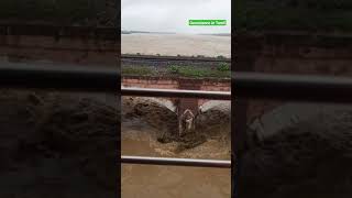 Palar river water flowing | Thiruvalam bridge in across river Ponnai in Vellore district, Tamil Nadu