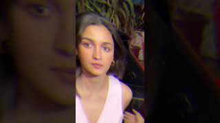 Raha Kapoor talks to her grandmother #shortvideo