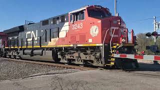 04/30/2021 CN 3243, CN 2830, @TrainswithAndy