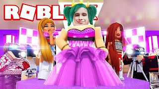 ПОКАЗ МОД, но СЛУЧАЙНЫЕ ВЕЩИ в ROBLOX ! 😱 Роблокс Fashion Famous