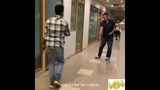 Misbah ul haq is playing cricket in Ary channel office