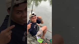 habis hujan mancing jaer batu . mantap bro 😂🤪 #fishhuntercikarang