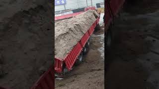 Side Tipper Trailer | Unloading Sands