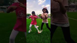 Dua gadis pengisi hatiku #shorts#dance#viral