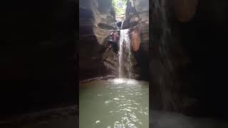 Spot Wisata Air Terjun Viral...Curug Gentong..endaaah..aset desa sukawangi