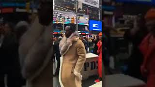 Sean P. Diddy Combs Walks Like A Boss In NY Then Gets Scared & Runs