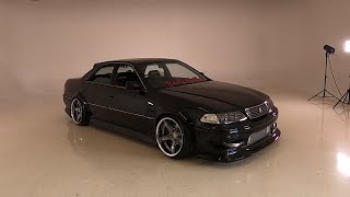 Toyota Chaser was set up for pictures