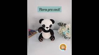 Nosso pandinha trouxe flores prá você 🌸🌼😍🐼 Logo ele estará no canal da @Glenegri.. aguardem!