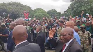 People show love to Jacob Zuma in Durban