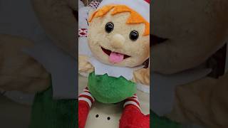 HILARIOUS PEEK A BOO ELF ! #christmas #thatnateguyonyoutube #funny