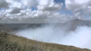 World Travel : Trip 129 : Nicaragua, Masaya Volcano - Visit to see the steaming hot crater.