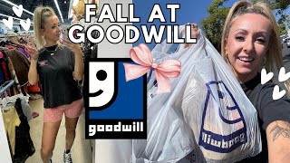 THRIFTING FOR FALL OUTFITS | NOVEMBER 2024 | ROSEVILLE CA GOODWILL