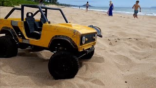 #RC #Axial Rock Crawler SCX10 Bronco at the beach quick sand cruise Maui Hawaii radio control truck