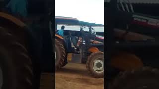 03-Valtra A750 descarregando carreta cemag 5 tonelada