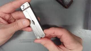 Unfolding my Original Leatherman PST