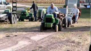 John Deere 332 ? diesel garden tractor puller