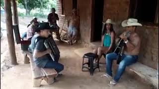 Trio Coração de Minas - Aceita Que Dói Menos