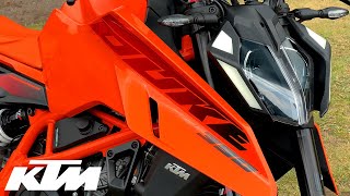 KTM se MAMÓ CON ESTA MOTO! Duke 390 2025