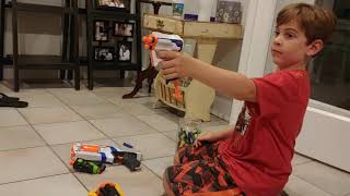 Nerf Blockhouse knockdown Action Battle Chase versus a block house challenge