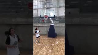 BOLA BASKET - FRANSISCA INGE (UBAYA)