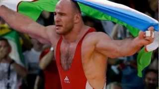 Uzbekistan Heavyweight Artur Taymazov Wins 3rd Straight Olympic Gold Medal