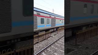 13202 Lokmanya Tilak terminus - Patna Janta Express arriving at Nashik Road Railway station #train