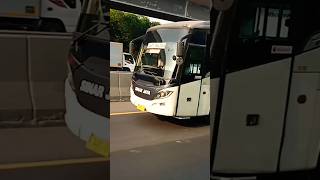 BUS SINAR JAYA hunting bus angkatan Pagi tol japek #busmania #sinjay #bismaniacommunity