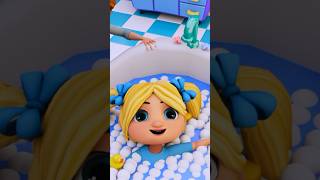 Bath Time for Babys Song 👶🛁  Bubble Bath Song | Baby Songs | Bebeyay Nursery Rhymes & Kids #shorts