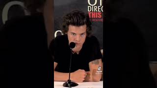 Harry, Louis gasped🔥 #harrystyles #tiktok #funny #music #shorts