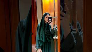 momina Iqbal recent Umrah reel she looking stunning in green abaya #mominaiqbal#umrah#shorts#viral