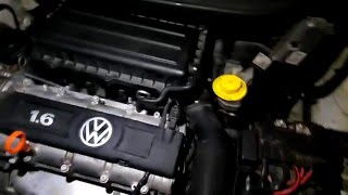 VW polo sedan как стравить воздух из системы охлаждения.