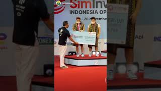 INDONESIA OPEN 2021 | PROSES PENYERAHAN HADIAH DAN PIALA KEPADA GREYSIA POLII DAN APRIYANI!🇮🇩🥈