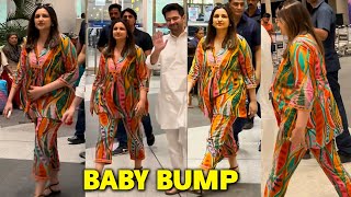 Pregnant Parineeti Chopra with Huge Baby Bump seen at Airport | 4 Month Pregnancy